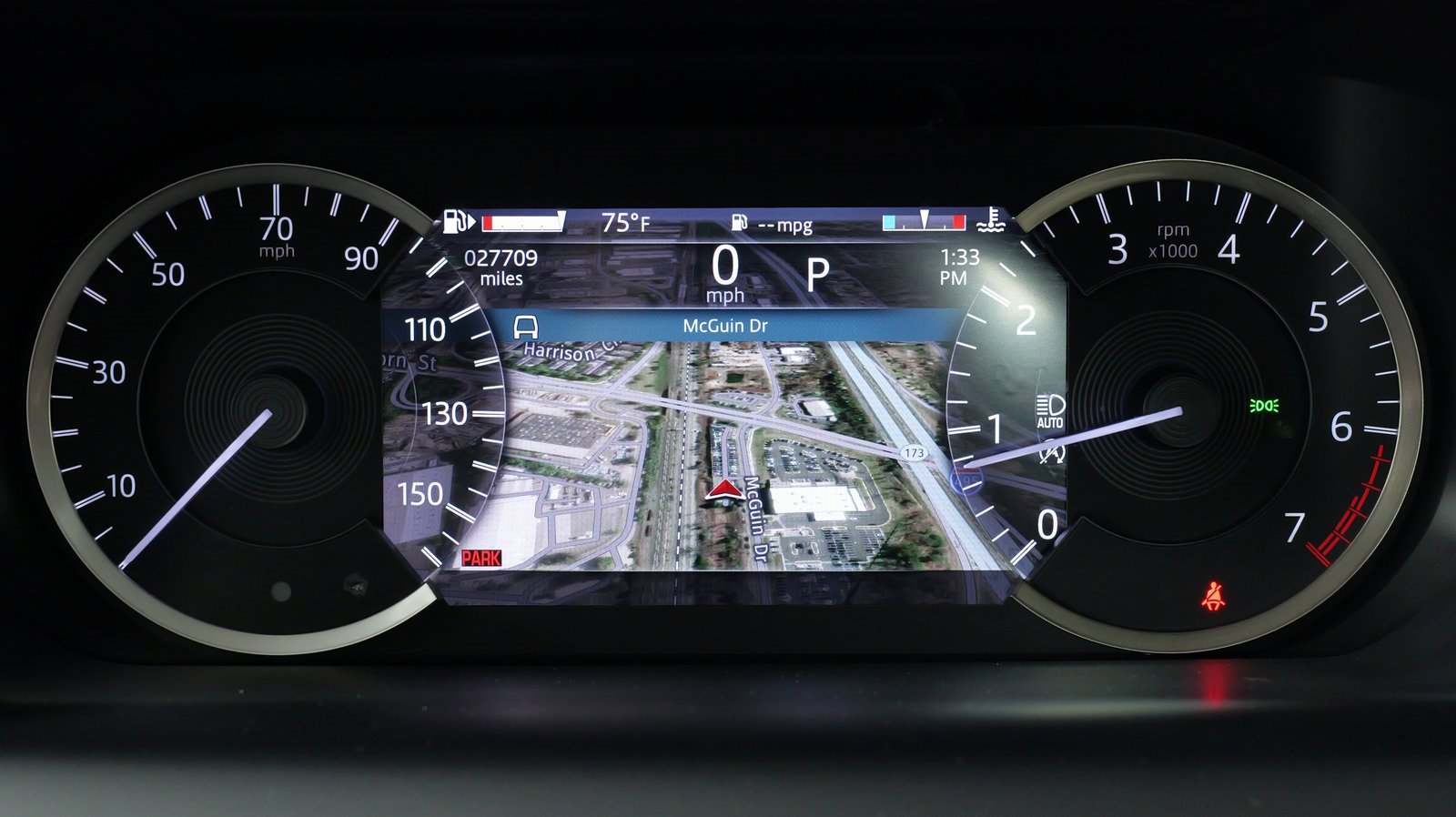 Used 2023 Land Rover Discovery Sport S image 48