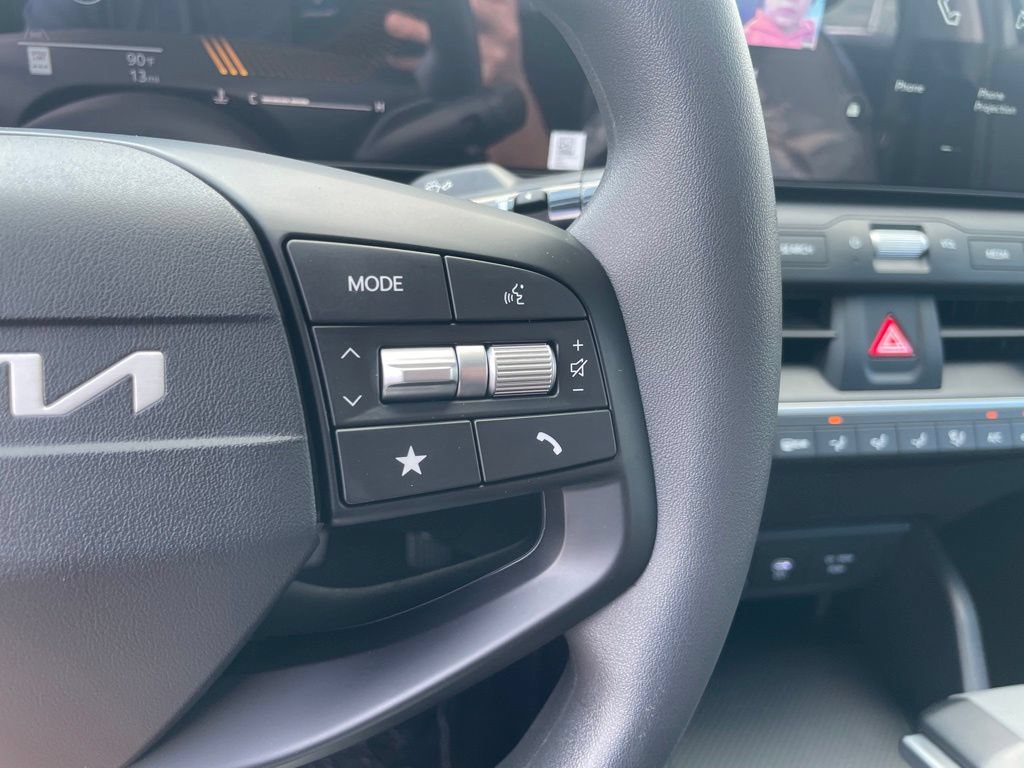 New 2026 Kia K4 FWD image 16