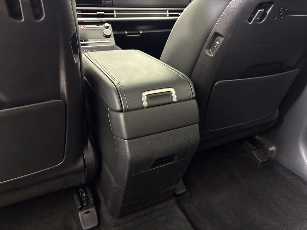 Used 2025 Hyundai Santa Fe SEL FWD image 26
