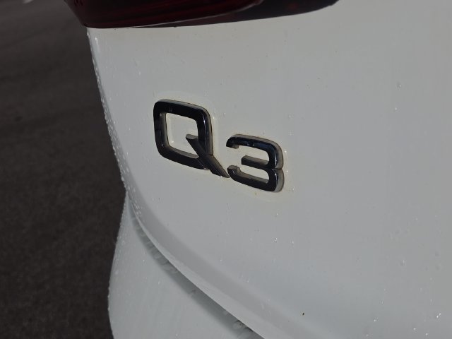 Used 2017 Audi Q3 2.0T Premium Plus w/ Premium Plus Package AWD/4WD image 32