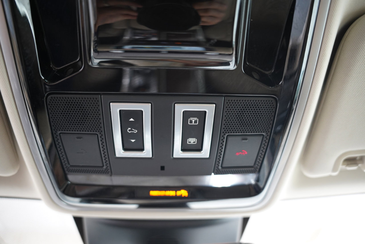 Used 2017 Land Rover Range Rover Sport Supercharged image 27