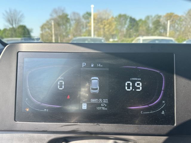 Used 2025 Kia Sportage LX image 19