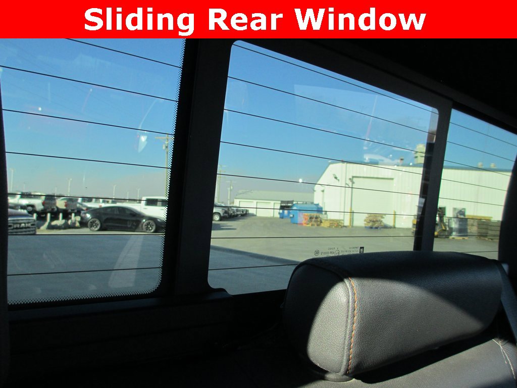 Used 2022 GMC Sierra 2500 AT4 w/ AT4 Preferred Package image 25