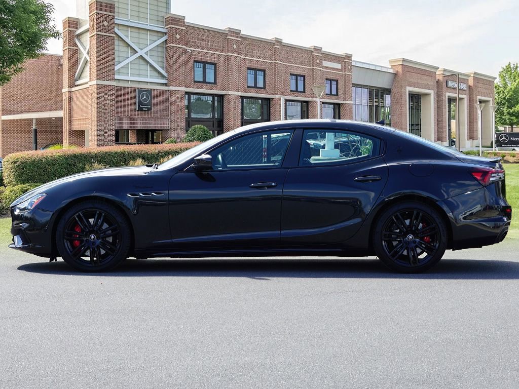 Used 2023 Maserati Ghibli Modena image 8