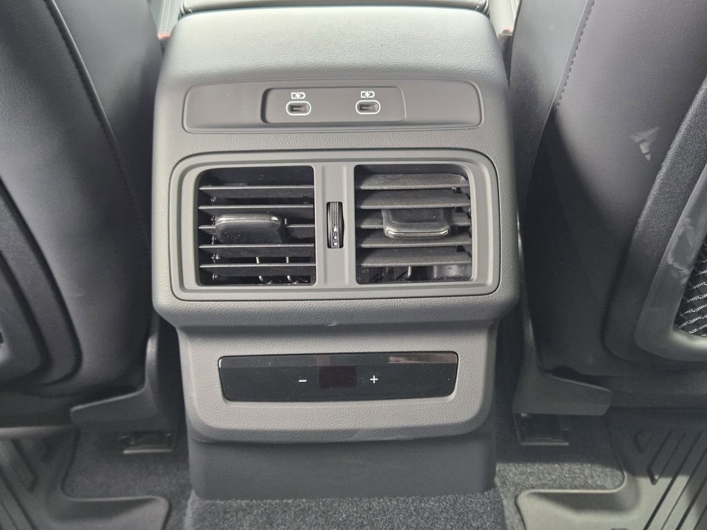 Certified 2025 Audi SQ5 Premium Plus image 38