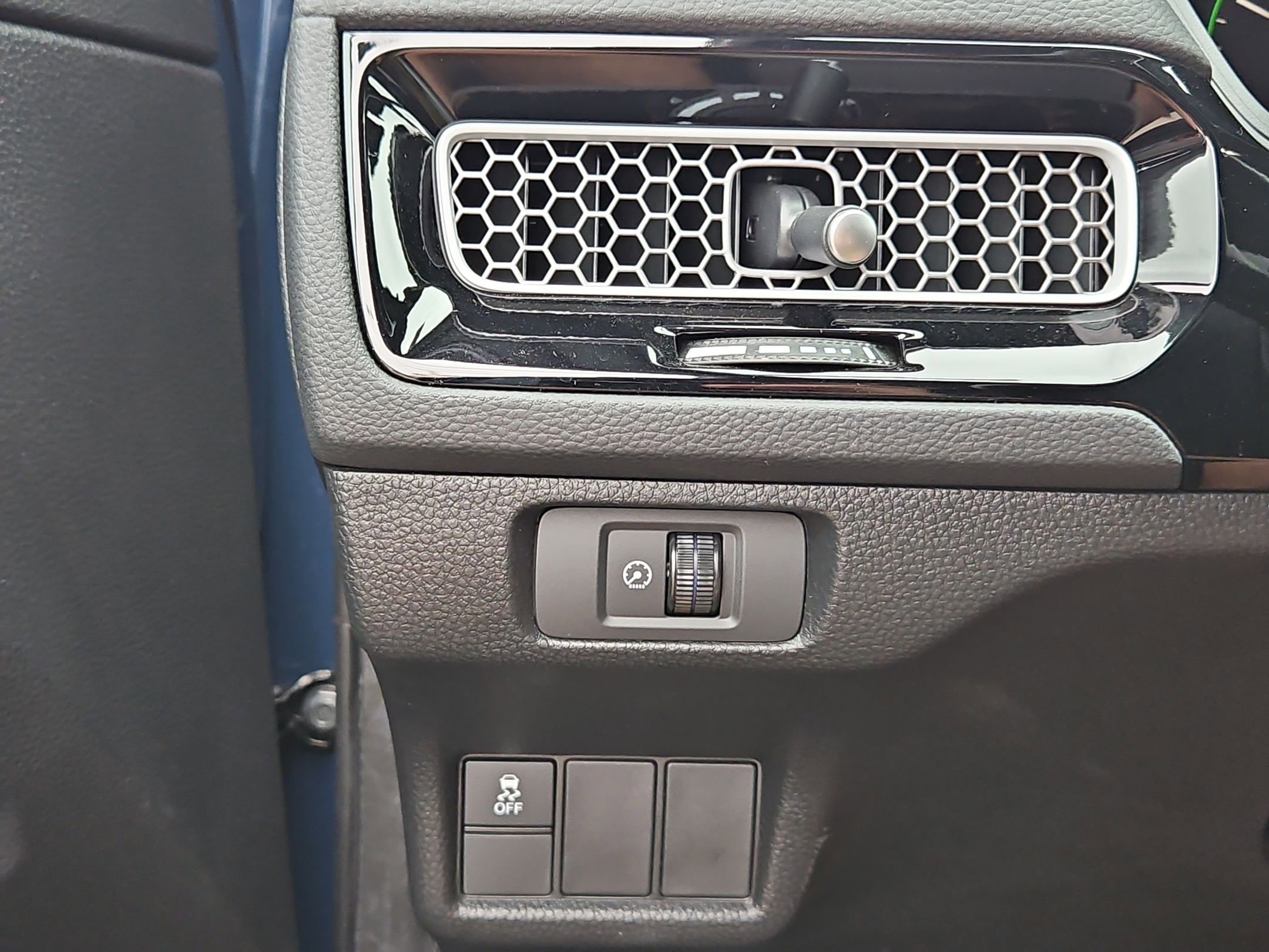 Used 2025 Honda Civic Sport image 26