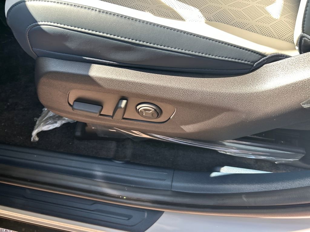 New 2026 Kia Carnival EX image 29