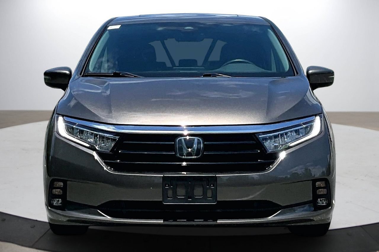 Used 2023 Honda Odyssey EX-L image 3