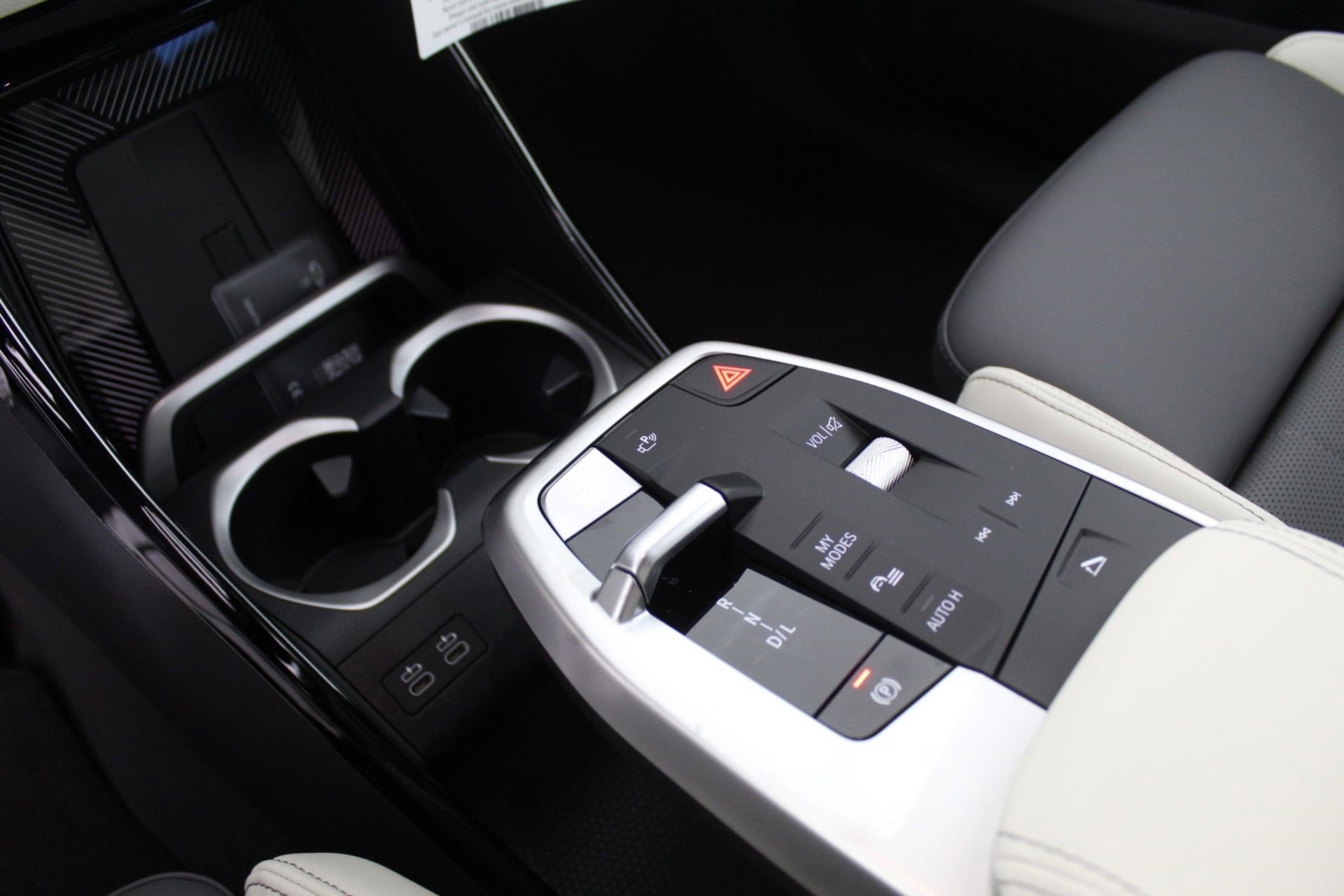 New 2026 BMW X1 xDrive28i w/ Convenience Package image 25