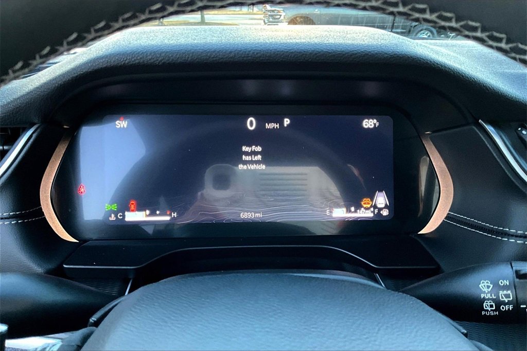 Used 2025 Jeep Grand Cherokee L Altitude image 20