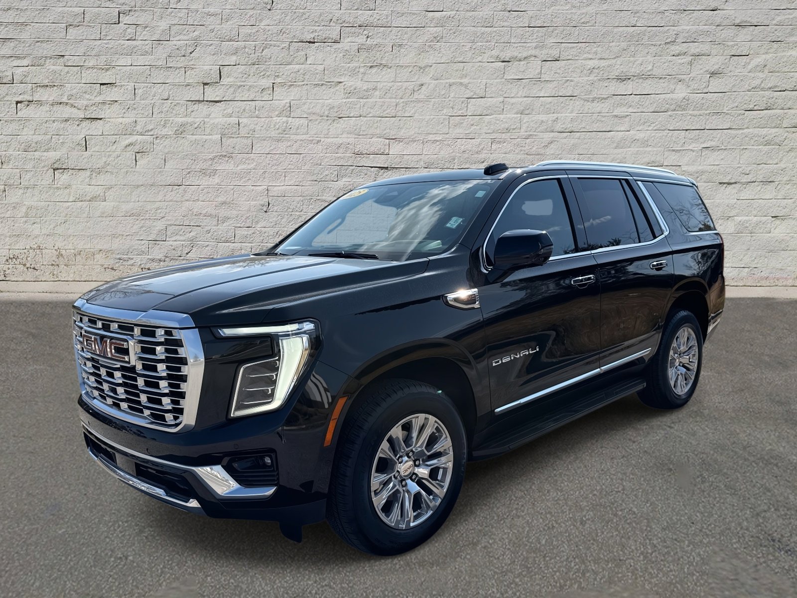 Used 2025 GMC Yukon Denali