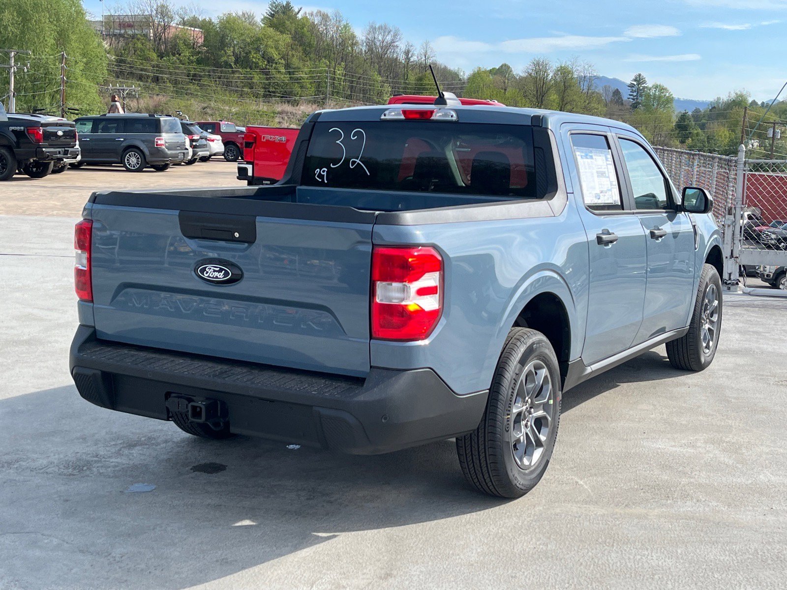 New 2026 Ford Maverick XLT image 3