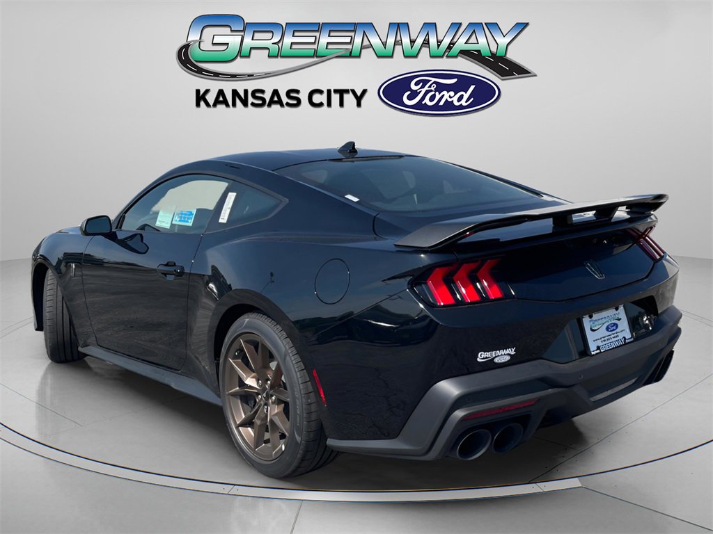New 2025 Ford Mustang Dark Horse image 5