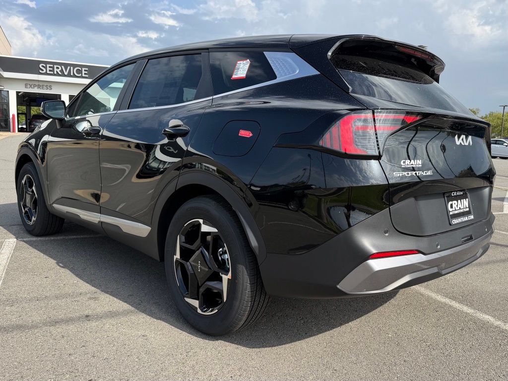 New 2026 Kia Sportage EX w/ EX Panorama Roof Package FWD image 5