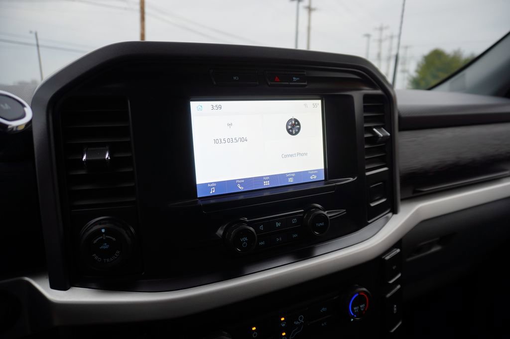 Used 2022 Ford F150 XLT w/ Trailer Tow Package image 17