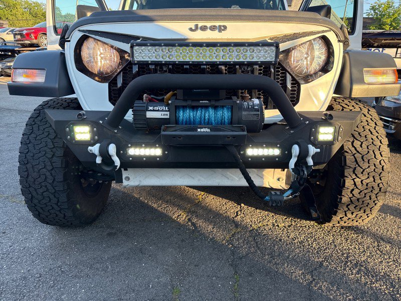 Used 2023 Jeep Wrangler Sport AWD/4WD image 12