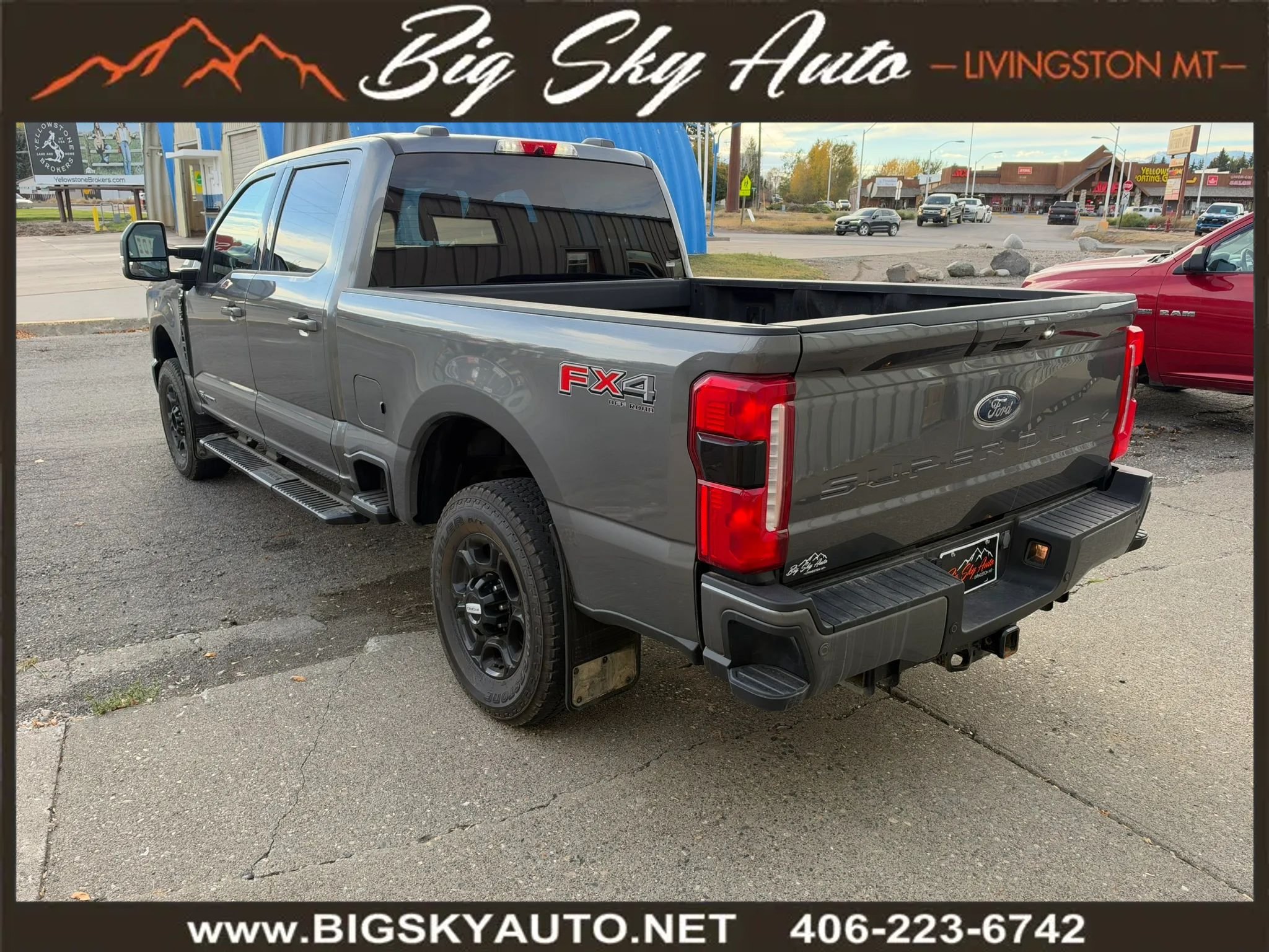 Used 2023 Ford F350 XLT w/ XLT Premium Package AWD/4WD image 5