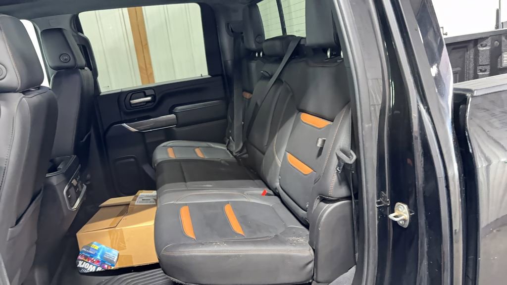 Used 2021 GMC Sierra 2500 AT4 w/ AT4 Preferred Package image 11