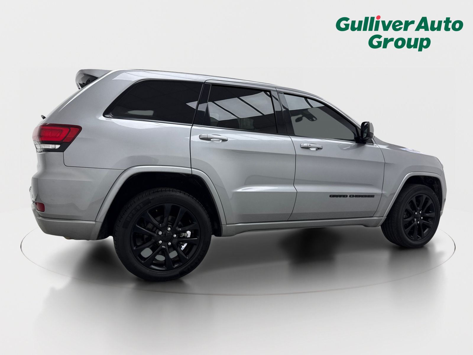 Used 2021 Jeep Grand Cherokee Laredo X AWD/4WD image 9