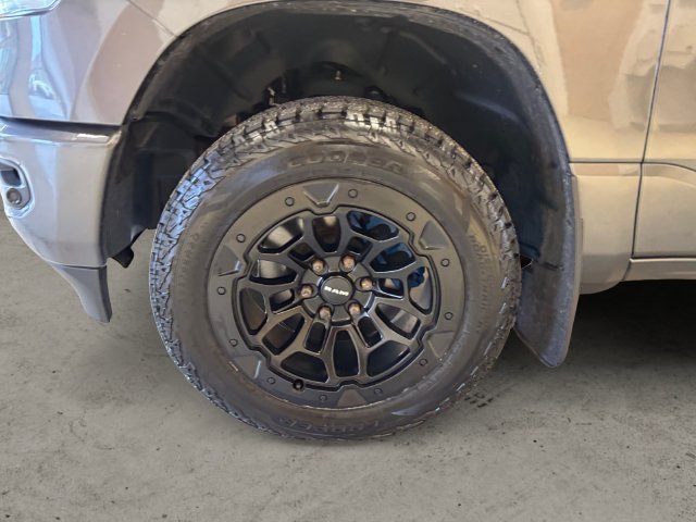 Used 2022 RAM 1500 Big Horn AWD/4WD image 15