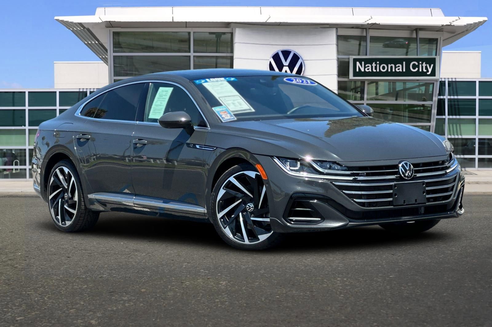 Used 2021 Volkswagen Arteon SEL Premium AWD/4WD image 2