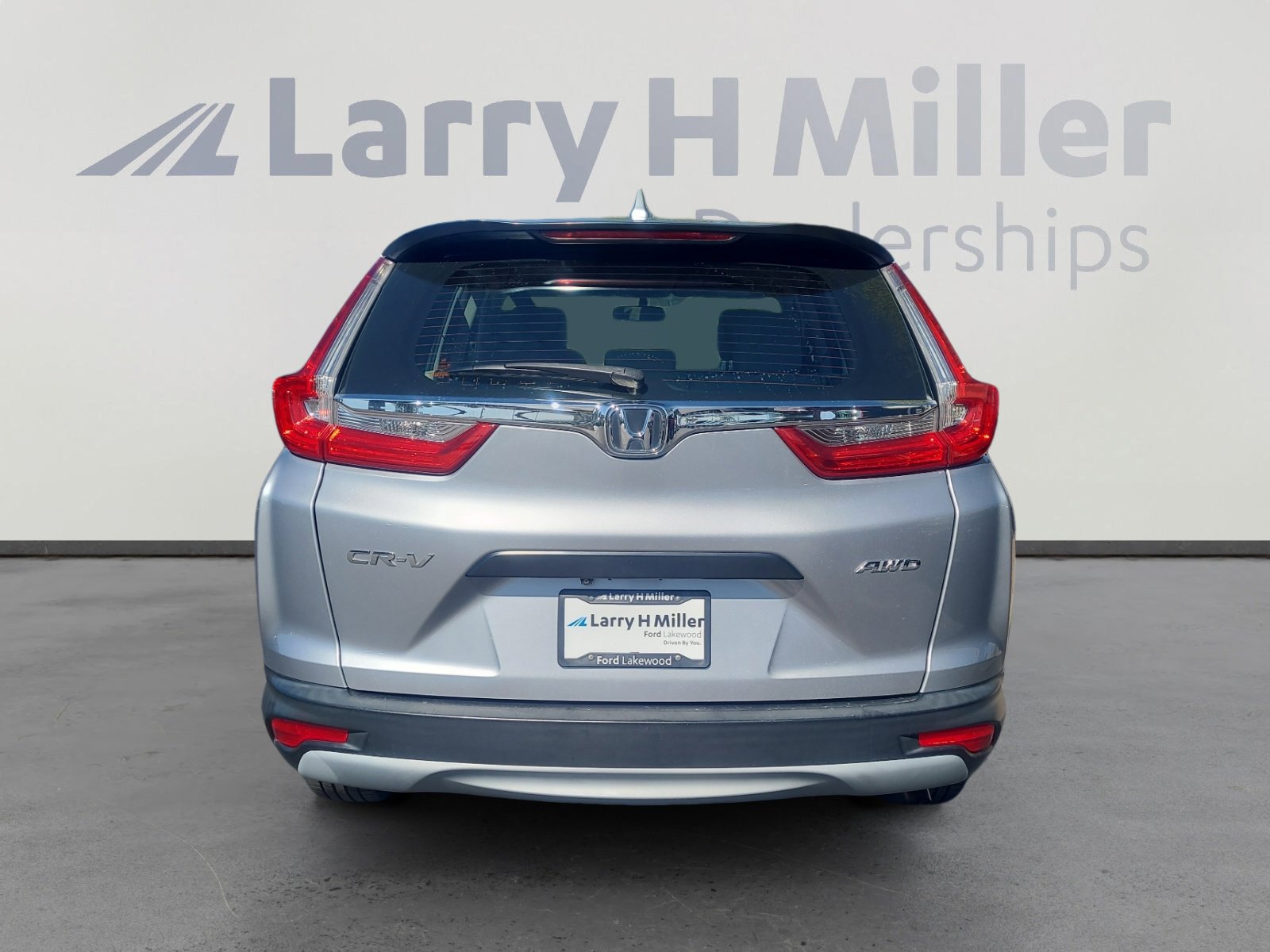Used 2018 Honda CR-V LX image 4