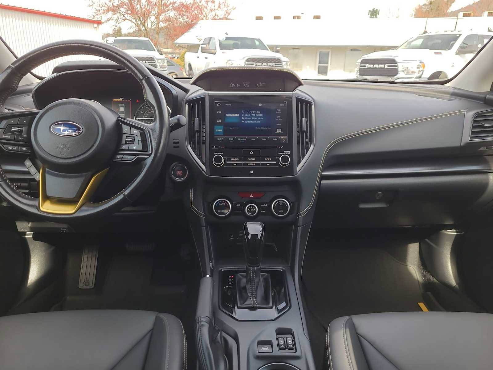 Used 2022 Subaru Crosstrek 2.5i Sport w/ Moonroof Package image 18