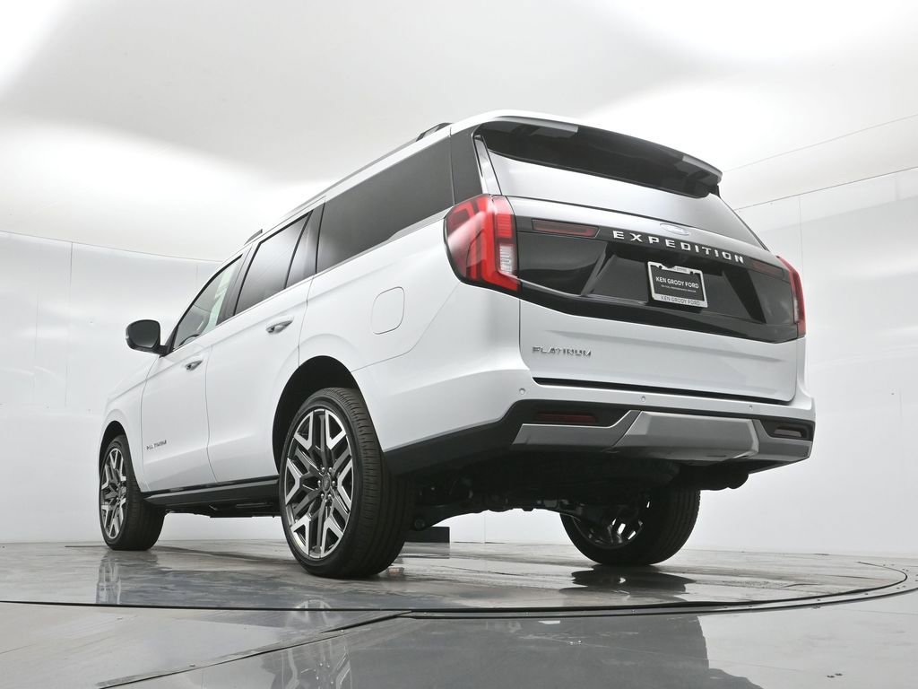 New 2025 Ford Expedition Platinum w/ Platinum Ultimate Package AWD/4WD image 50