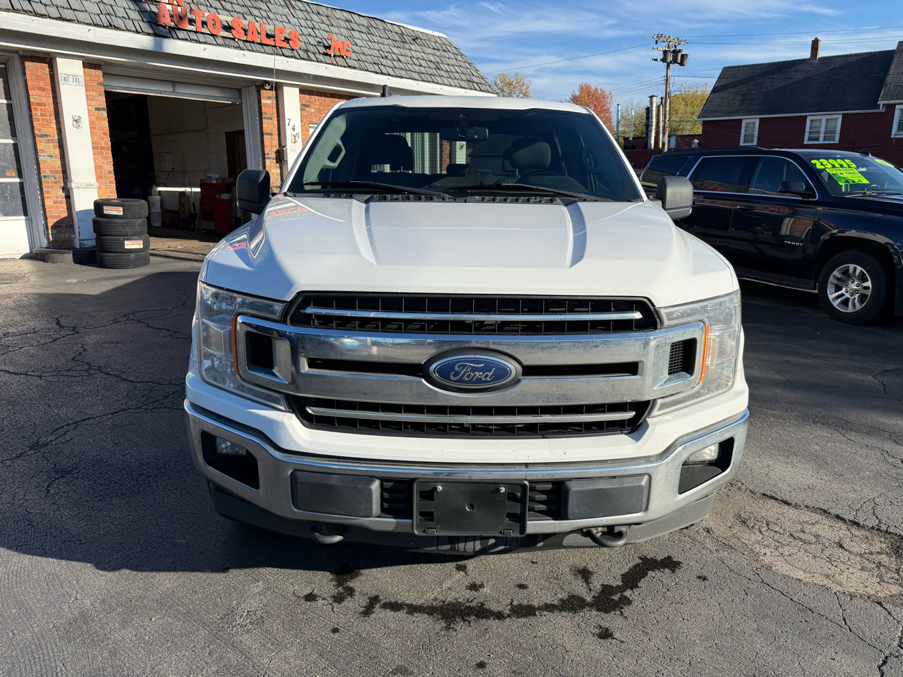 Used 2019 Ford F150 XLT w/ Equipment Group 301A Mid image 2