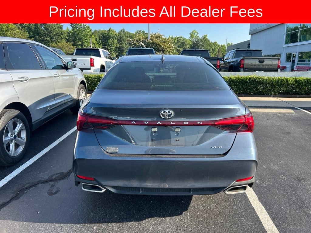 Used 2020 Toyota Avalon XLE FWD image 6