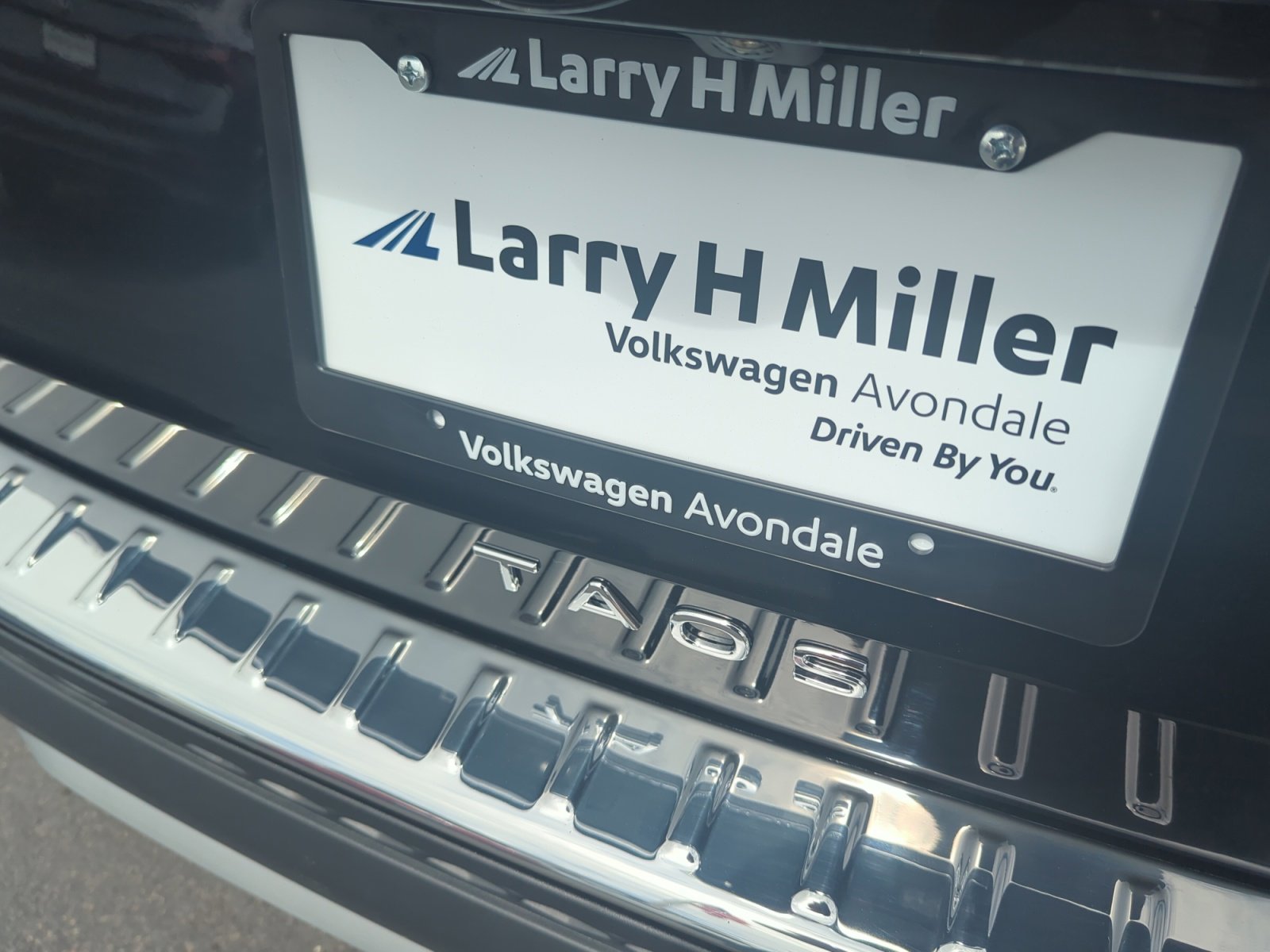 New 2025 Volkswagen Taos S image 22