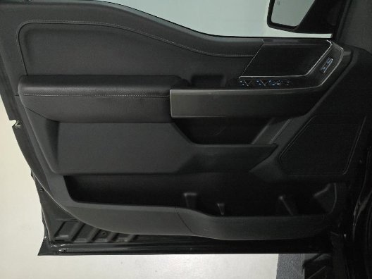 Used 2022 Ford F150 XLT w/ Equipment Group 302A High image 9