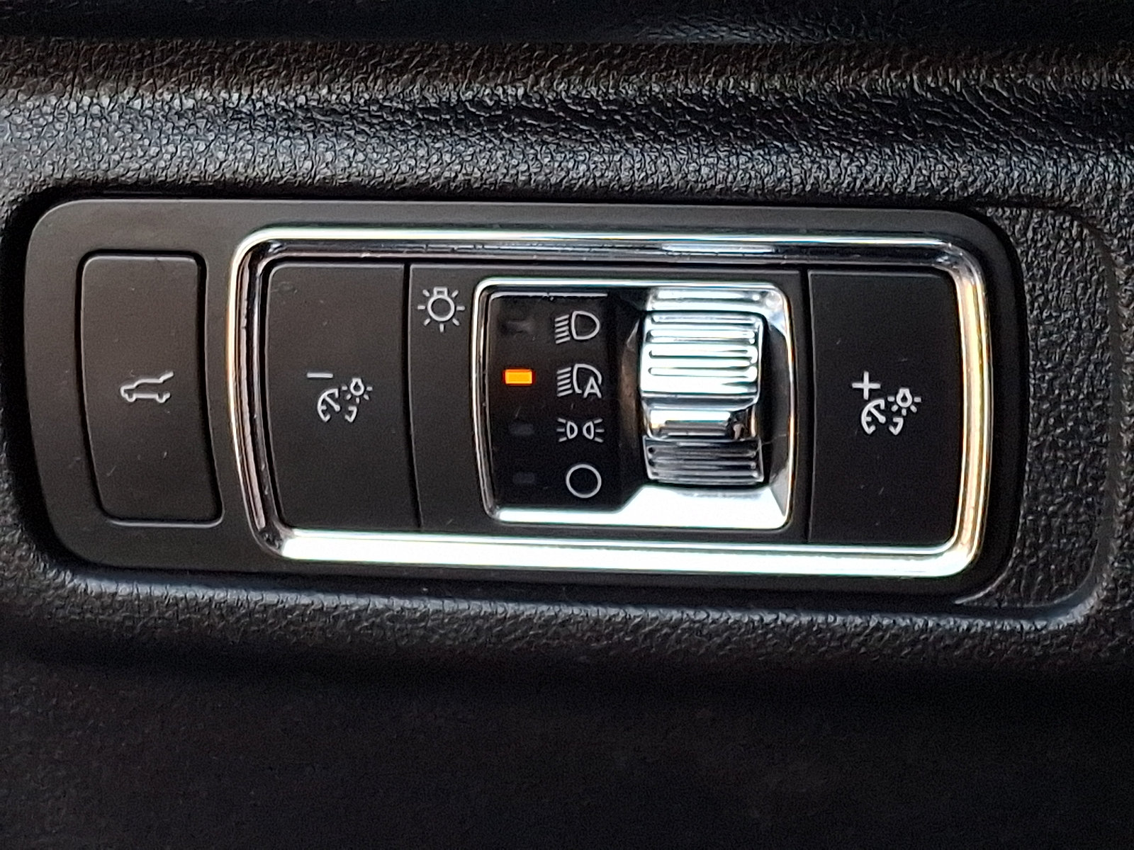 Used 2020 Lincoln Corsair AWD w/ Equipment Group 101A image 27