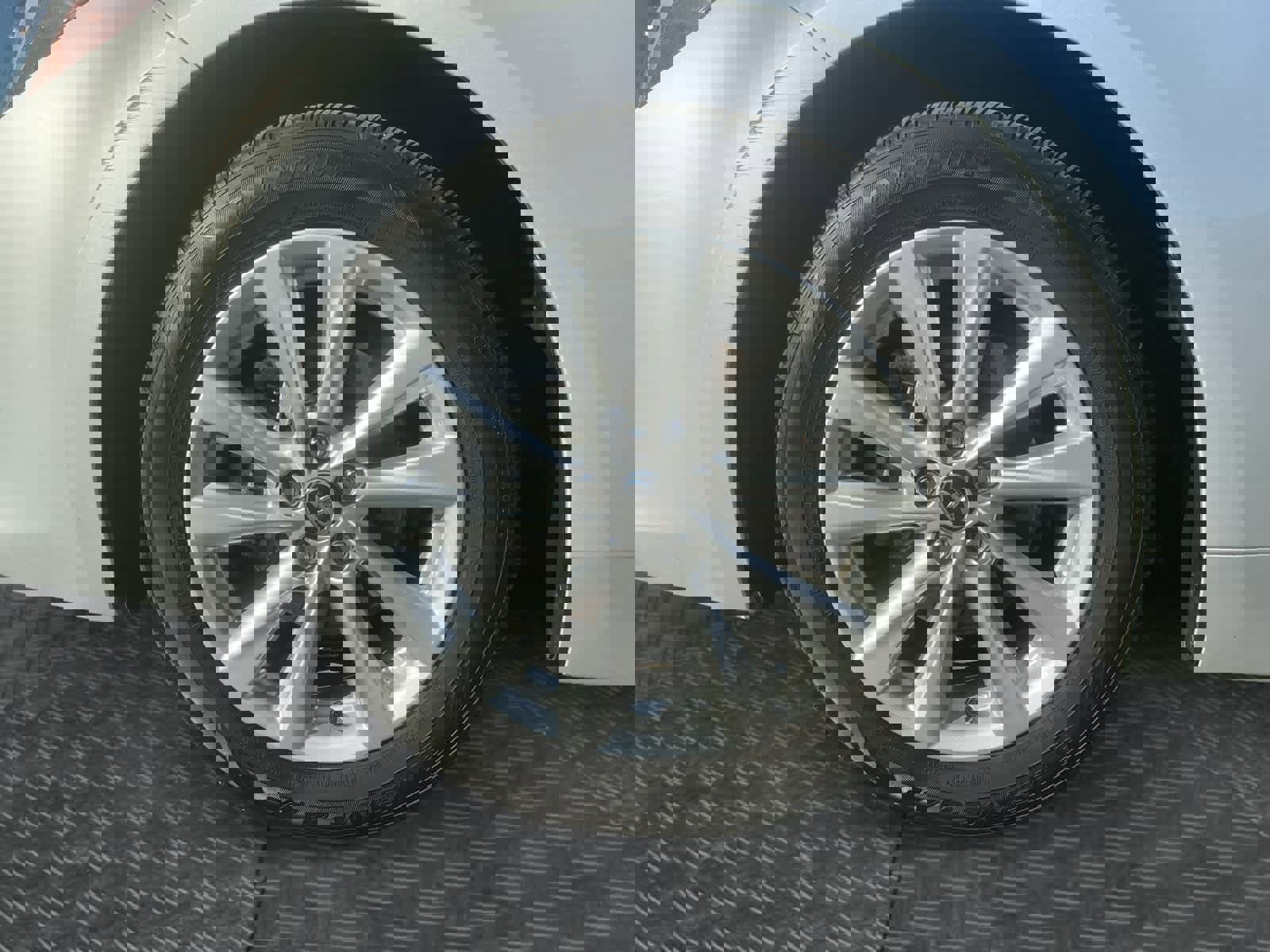 Used 2024 Toyota Corolla SE image 14