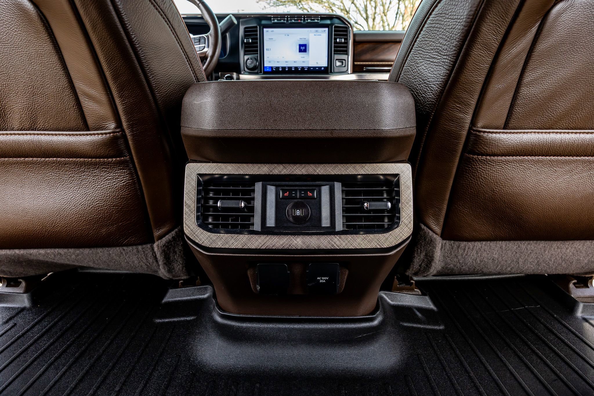 Used 2023 Ford F350 King Ranch w/ Chrome Package image 29