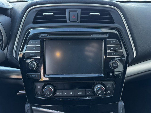 Used 2018 Nissan Maxima SR w/ Midnight Edition image 26