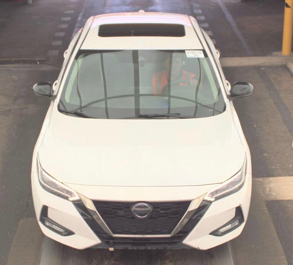 Used 2021 Nissan Sentra SR w/ SR Premium Package FWD image 2