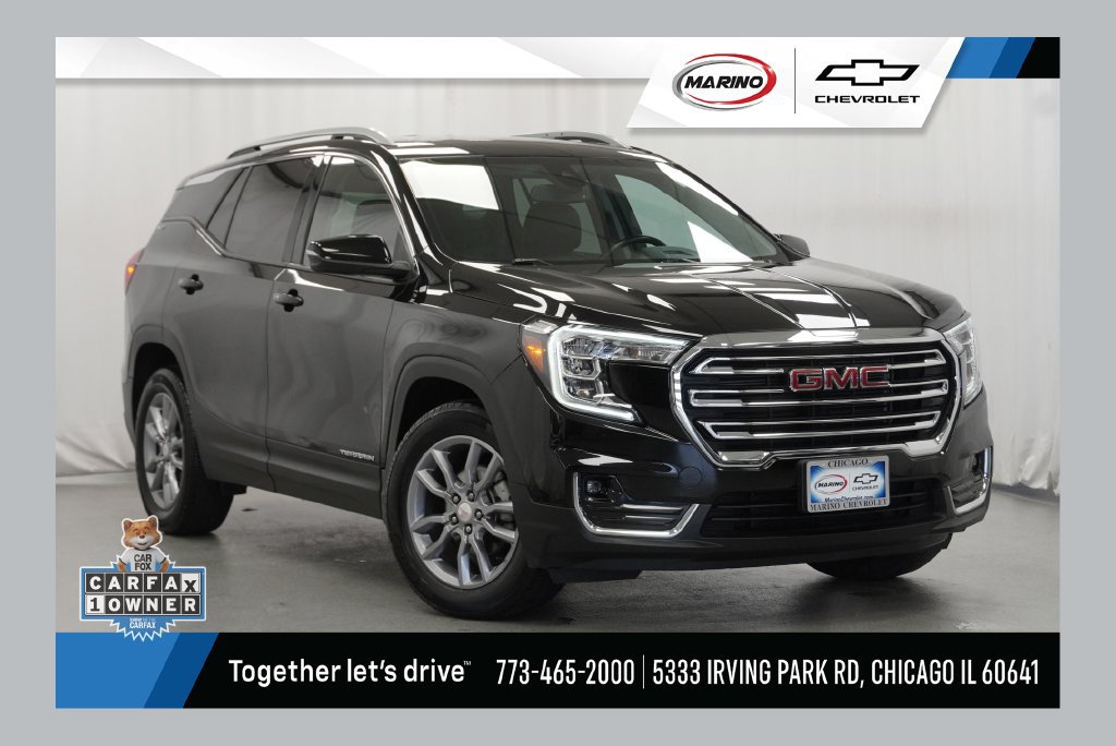 Used 2023 GMC Terrain SLT w/ LPO, Floor Liner Package FWD image 1