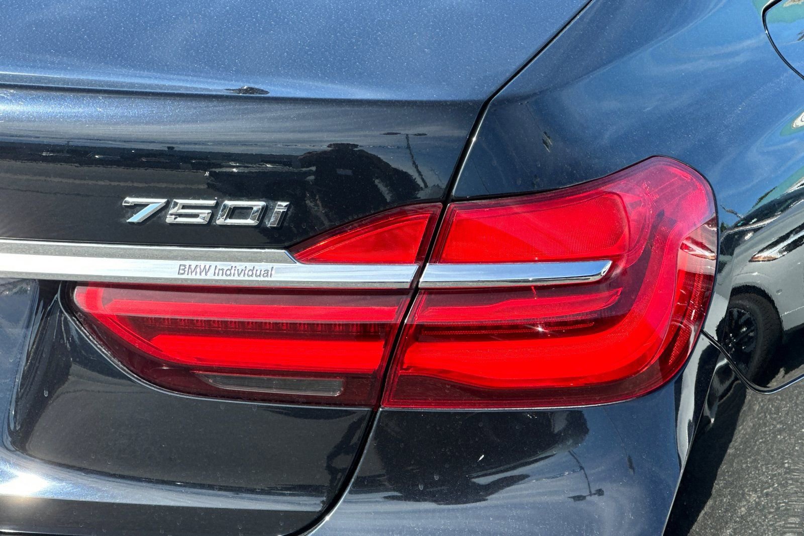 Used 2018 BMW 750i 750i image 32