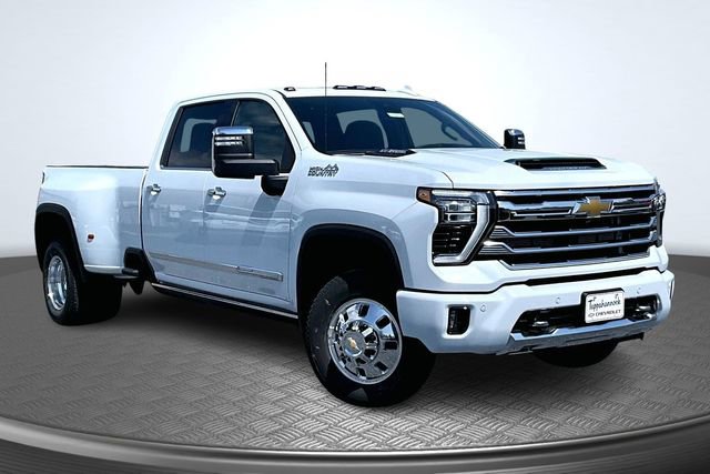 New 2026 Chevrolet Silverado 3500 High Country image 2