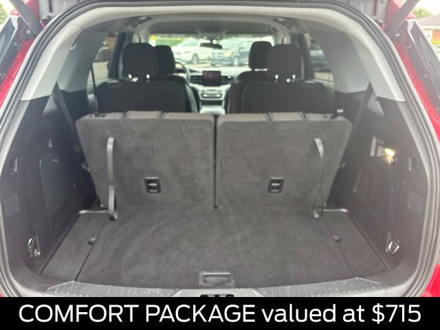 Used 2020 Ford Explorer XLT w/ Comfort Package AWD/4WD image 3