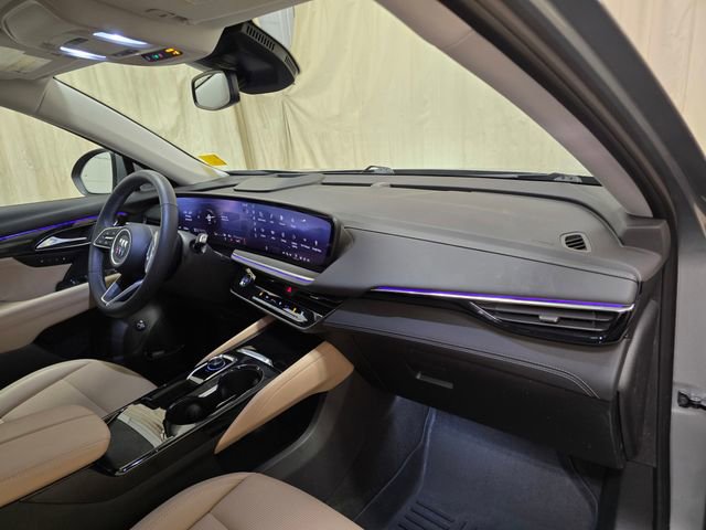 Used 2025 Buick Envision Preferred image 37