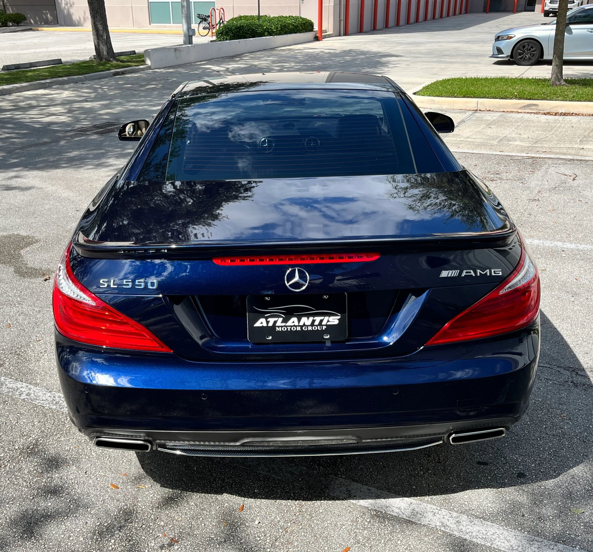 Used 2013 Mercedes-Benz SL 550 image 8