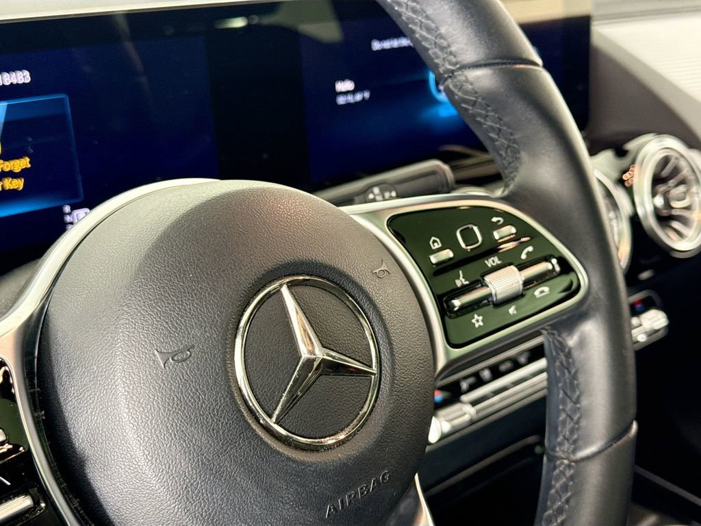Used 2022 Mercedes-Benz GLA 250 GLA 250 image 19
