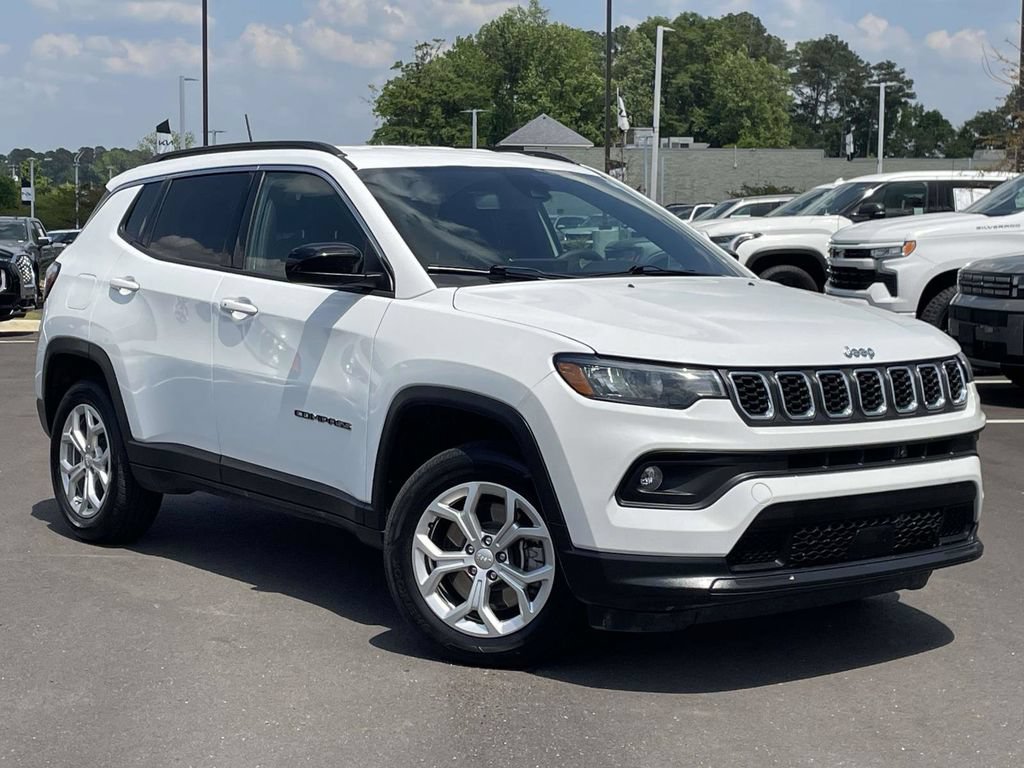 Used 2024 Jeep Compass Latitude