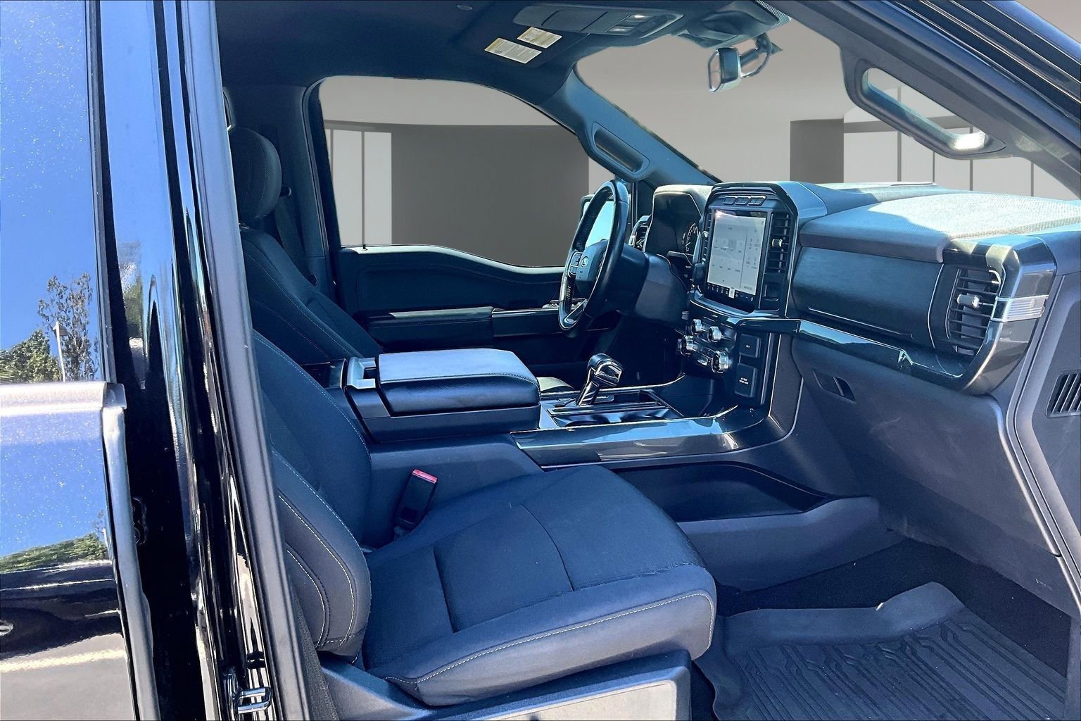 Used 2021 Ford F150 XLT w/ Equipment Group 302A High AWD/4WD image 30