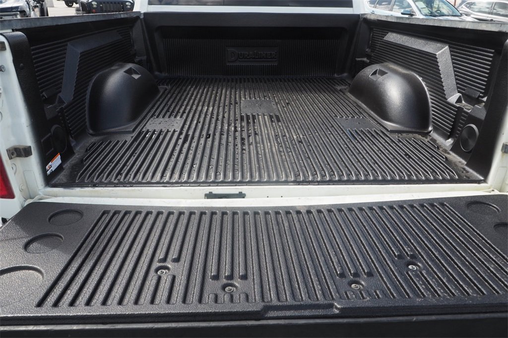 Used 2024 RAM 2500 Tradesman w/ Chrome Appearance Group image 21