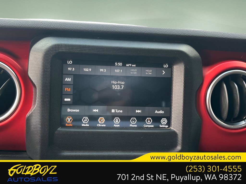 Used 2018 Jeep Wrangler Unlimited Rubicon w/ Steel Bumper Group image 24