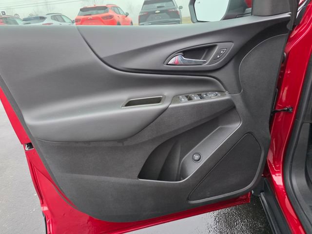Used 2023 Chevrolet Equinox LT image 17
