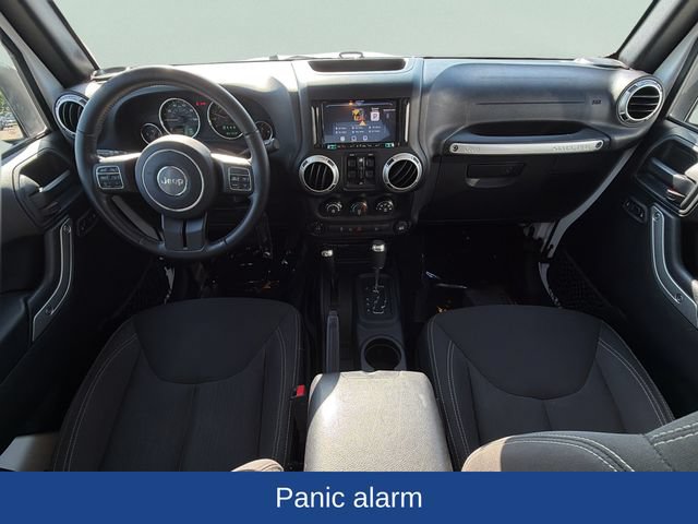 Used 2018 Jeep Wrangler Unlimited Sahara w/ Connectivity Group AWD/4WD image 26